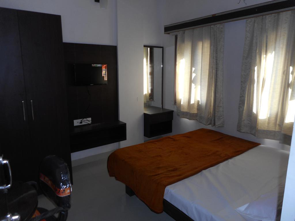 Mewar Avenue Guest House Udaipur Zimmer foto